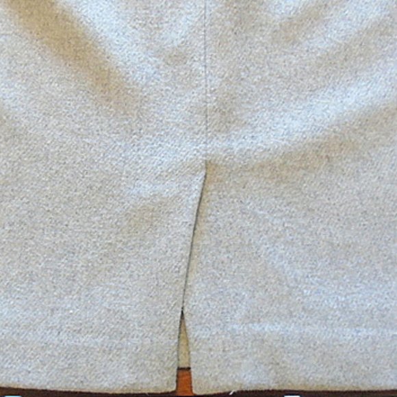 J Crew Mercantile Wool Oatmeal Pencil Mini Skirt Size 4 - 6 - Picture 4 of 11